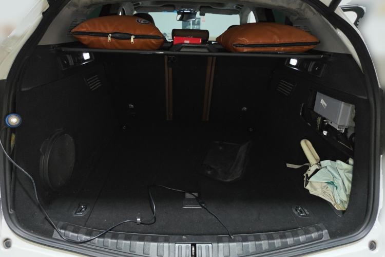 Used Alfa Romeo Stelvio 2017 2.0T 280HP Luxury Edition Trunk