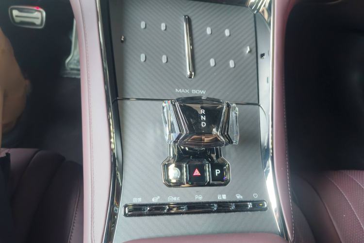 Used Denza Z9GT 2024 630 All-Wheel Drive Pro Version