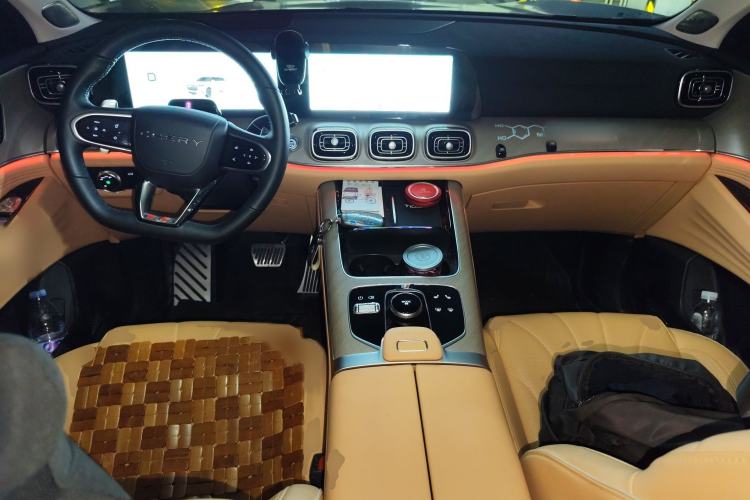 Used Chery Tiggo 9 2023 2.0T Dual-Clutch Two-Wheel Drive Prestige Version 7 Seats