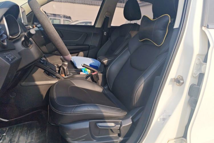 Used Bestune X40 2017 1.6L Manual Prestige Edition Left Front Seat