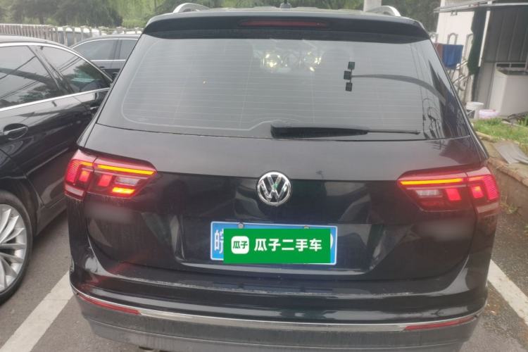 Used Volkswagen Tiguan L 2020 330TSI Automatic Two-Wheel Drive Smart Luxury Edition China VI Standard Rear