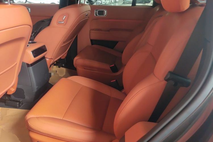 Used Li Auto L8 2025 Ultra Smart Refreshed Edition
