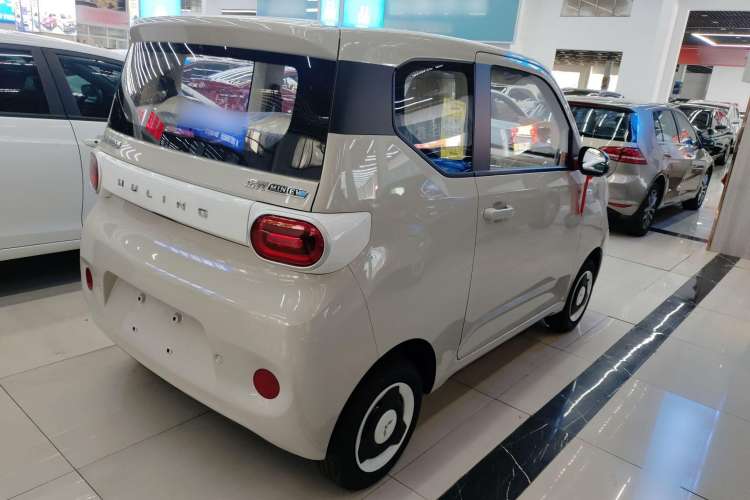 Used Wuling Hongguang MINIEV 2024 3rd Generation 215km Youth Edition