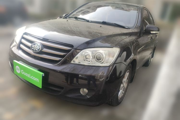 Used FAW Xiali N5 2014 1.3L Manual Comfort Version