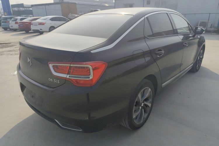 Used DS 5LS 2014 1.6T Elegant Version THP160