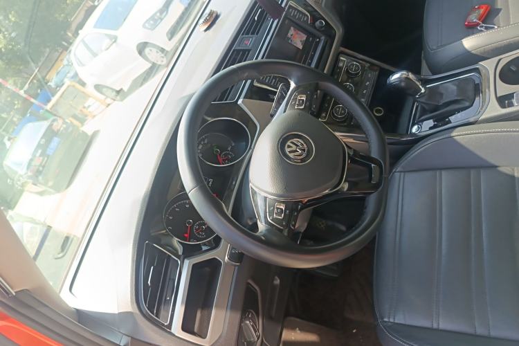 Used Volkswagen Touran 2018 Volkswagen Touran L 280TSI DSG Boundary Luxury Edition 6 Seats China V Emission Standard
