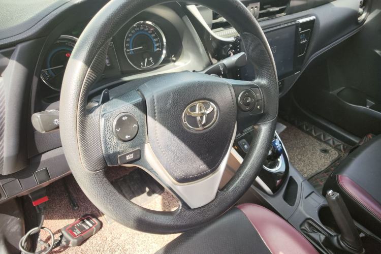 Used Toyota Levin 2017 Revised Dual-Engine 1.8H GS E-CVT Elite Sunroof Version China V Standard