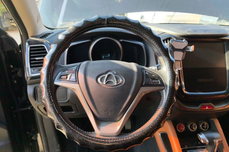 Used Oshan CX70 2017 Facelifted CX70T 1.5T Automatic Zunqing Edition
