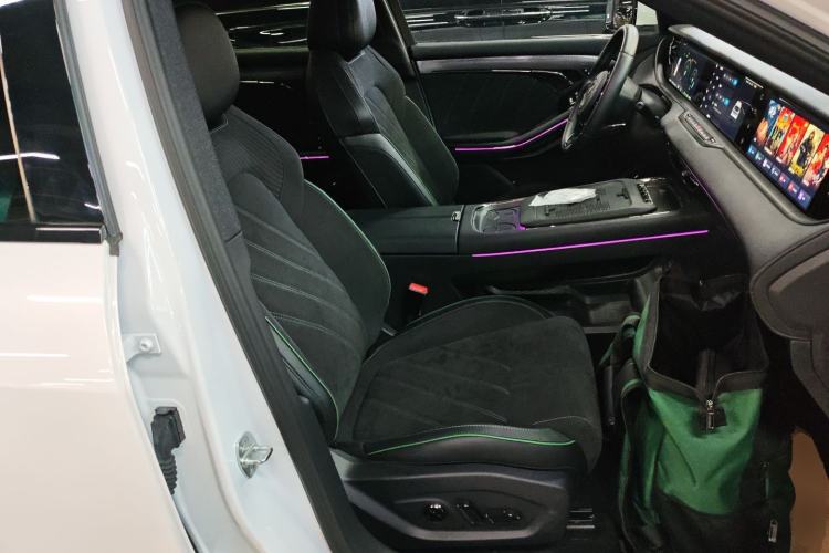 Used VOYAH FREE 2025 318 318 km Rear-Drive Touring Edition
