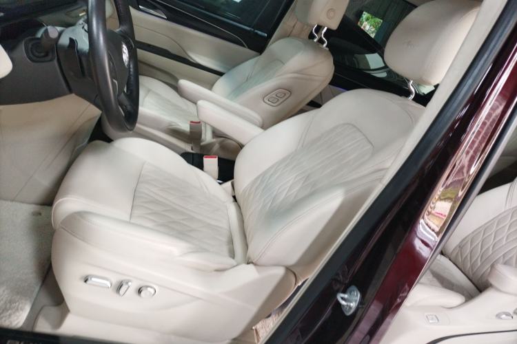 Used Buick GL8 2020 Avenir Avia 7-Seater Deluxe Edition
