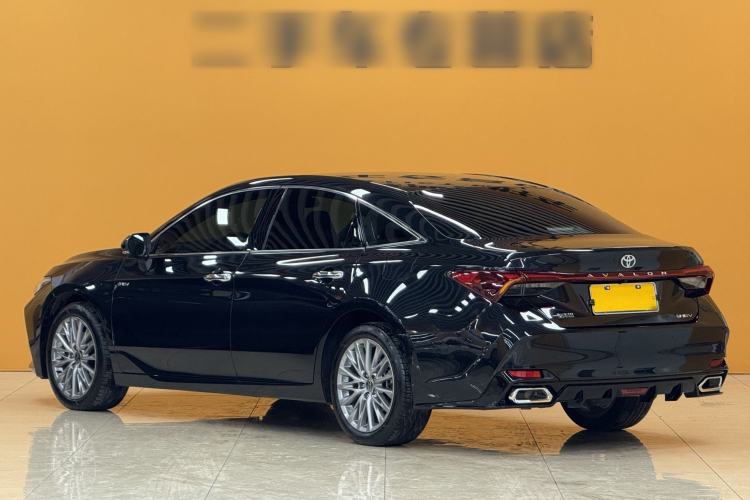 Used Toyota Avalon 2024 Dual-Motor 2.0L Luxury Edition