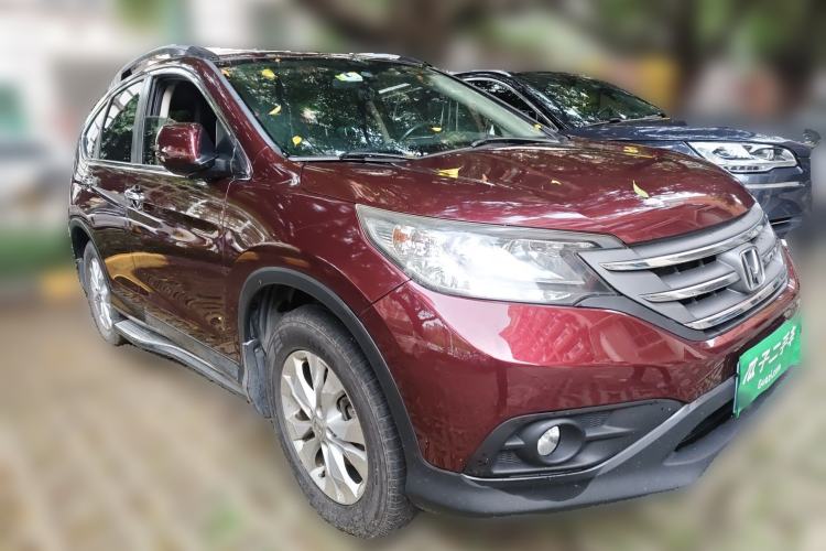 Used Honda CR-V 2013 2.4L two-wheel drive luxury version Front Right 45 Deg