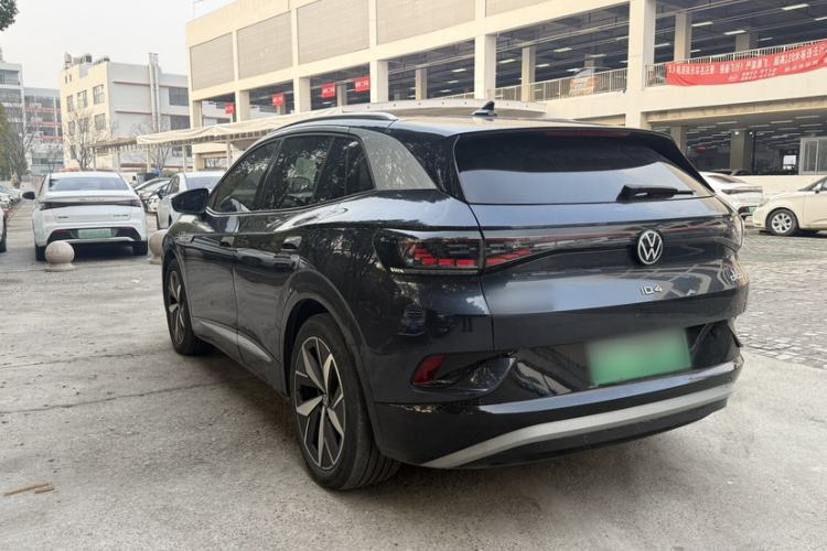 Used Volkswagen ID.4 CROZZ 2021 Long-Range PRO Two-Wheel Drive Version
