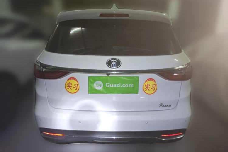 Used BYD Song MAX 2018 1.5T Automatic Smart Connect Luxury 6-Seater Rear