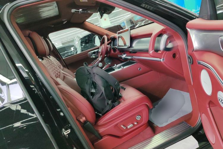 Used Tank 700 New Energy 2024 Hi4-T Extreme Edition Right Front Seat