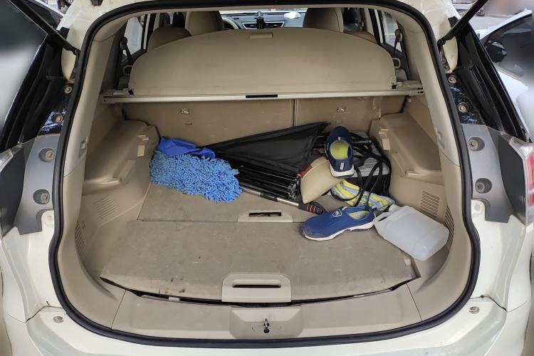 Used Nissan X-Trail 2015 2.0L CVT Comfort MAX Edition 2WD