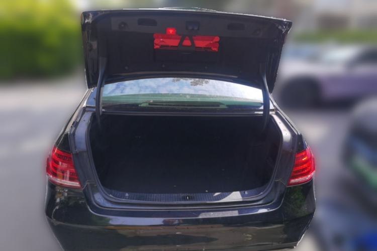 Used Mercedes-Benz E-Class 2015 Facelift E 200 L Trunk