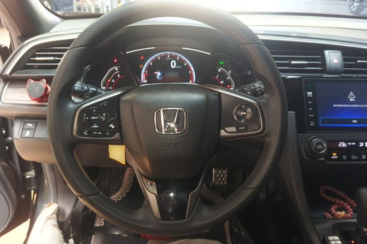 Used Honda Civic 2021 HATCHBACK 220TURBO CVT Trendy Cool Edition
