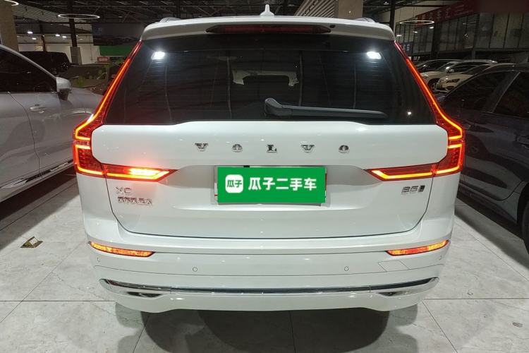 Used Volvo XC60 2023 B5 4x4 Smart Luxury Edition