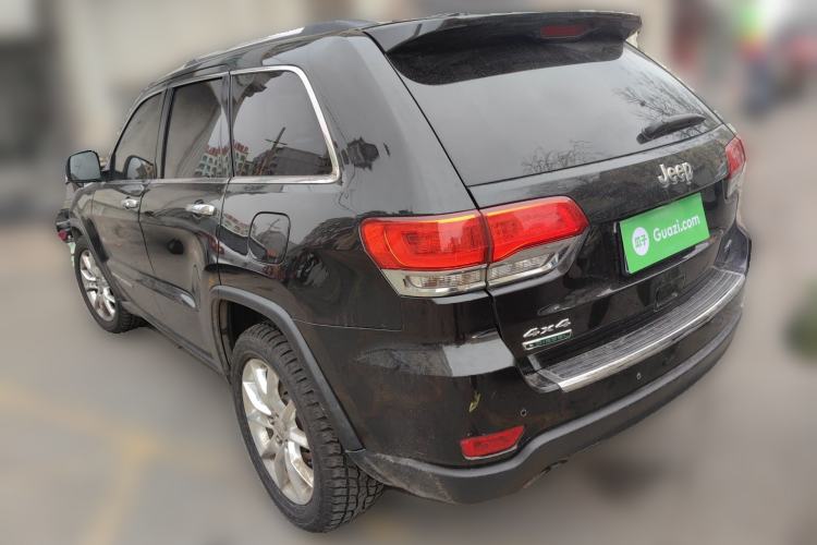 Used Jeep Grand Cherokee 2014 3.0TD Diesel Comfort Navigation Version Rear Left 45 Deg
