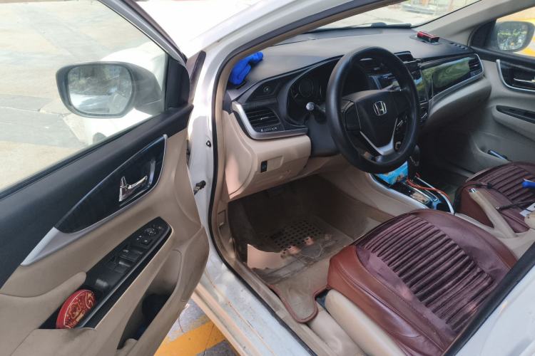 Used Honda Crider 2013 1.8L automatic comfort version