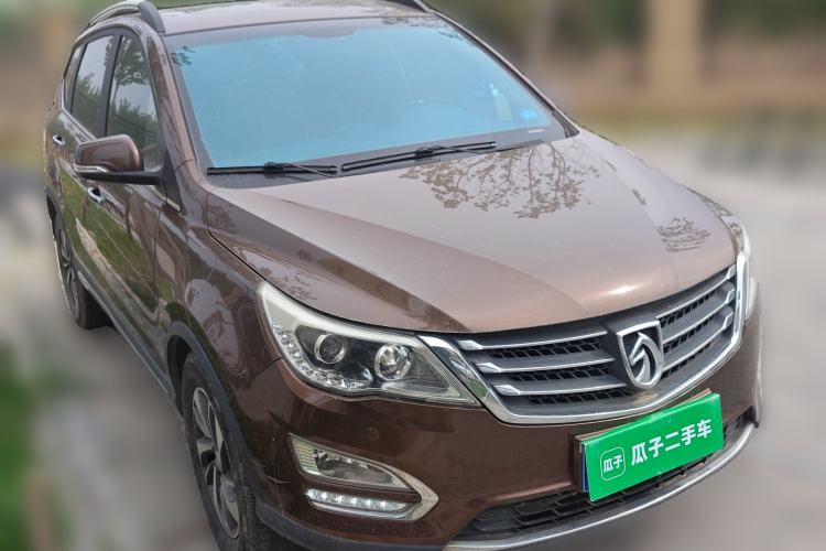 Used Baojun 560 2016 1.8L Manual Luxury Edition