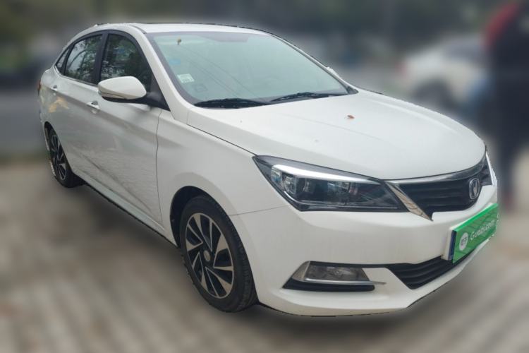 Used CHANGAN Alsvin V7 2015 1.6L Automatic Fun Model China IV Standard Front Right 45 Deg