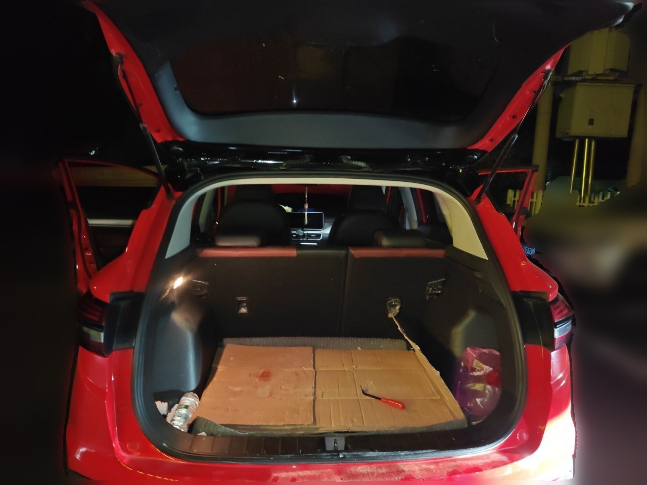 Geely Auto Coolray 2021 1.4T DCT Diamond Edition — снимка 19