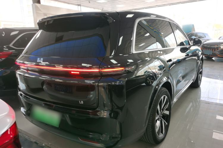 Used Li Auto L8 2023 Pro Model
