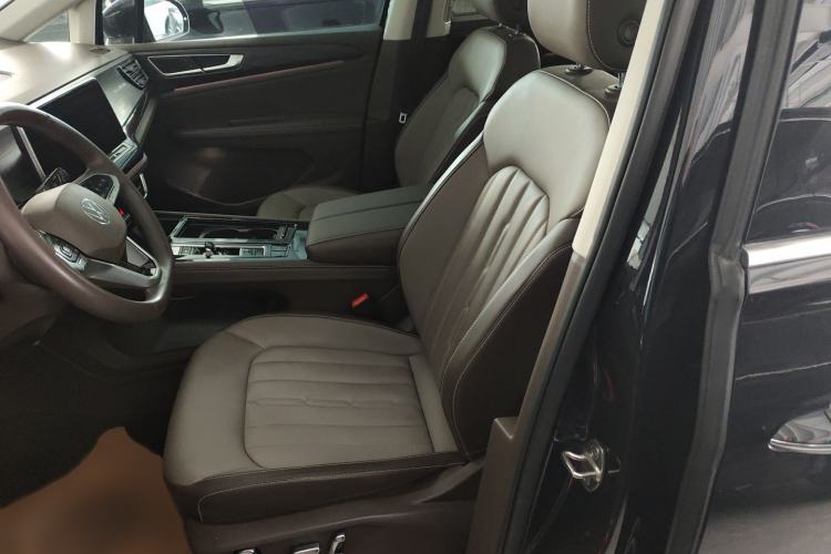 Used Volkswagen Viloran 2024 330TSI Luxury Edition