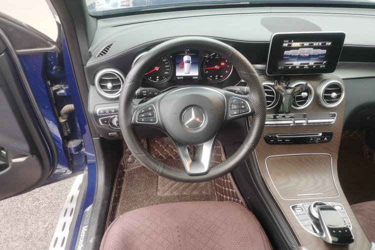 Used Mercedes-Benz GLC 2019 Refreshed GLC 300 L 4MATIC Dynamic Edition