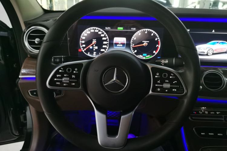 Used Mercedes-Benz E-Class 2020 Facelift E 260 L