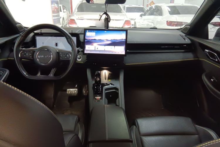 Used Lynk & Co 03 2023 1.5T EM-F PM
