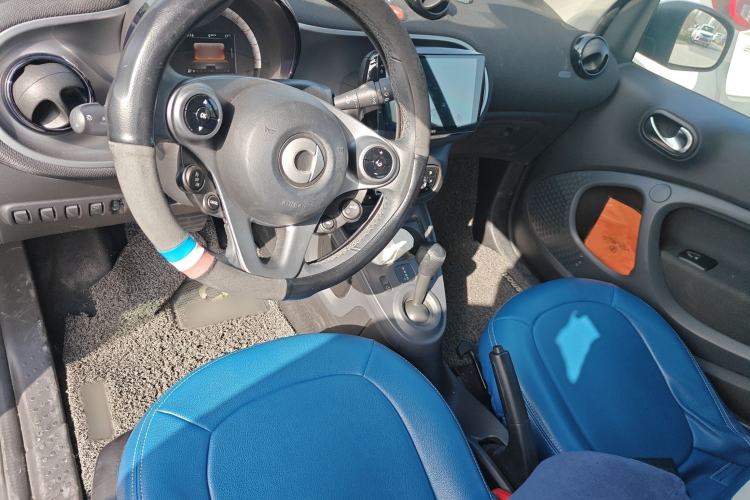 Used smart fortwo 2019 0.9T 66kW Hardtop Wind Power Edition China VI