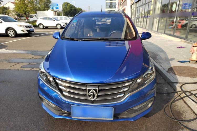 Used Baojun 310W 2017 1.5L Manual Comfort Version China V