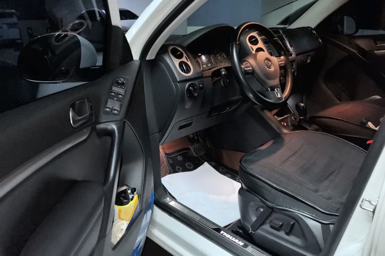 Used Volkswagen Tiguan 2015 1.8TSI Automatic Two-Wheel Drive Luxury Model
