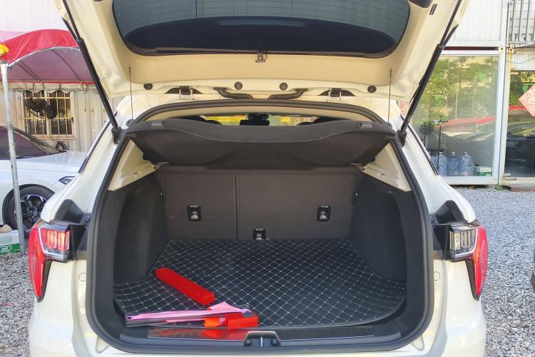 Used Lynk & Co 01 2018 2.0T Two-Wheel-Drive + Version