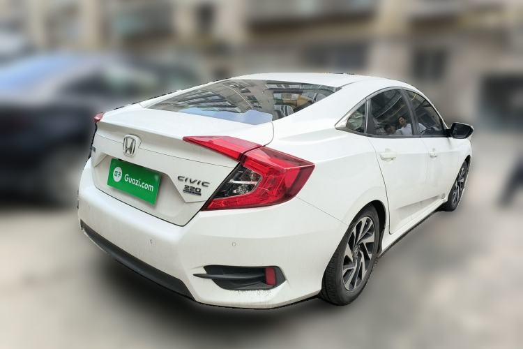 Used Honda Civic 2016 220TURBO CVT Luxury Edition