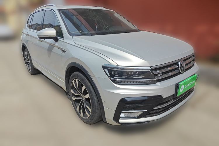 Used Volkswagen Tiguan L 2019 Restyled 330TSI Automatic Two-Wheel Drive R-Line Flagship Version China VI Standard