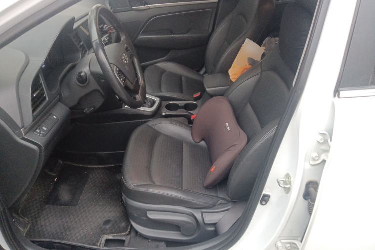 Used Hyundai Elantra (6th Generation / Lingdong) 2020 1.5L CVT Smart & Stylish – Elite Version Left Front Seat