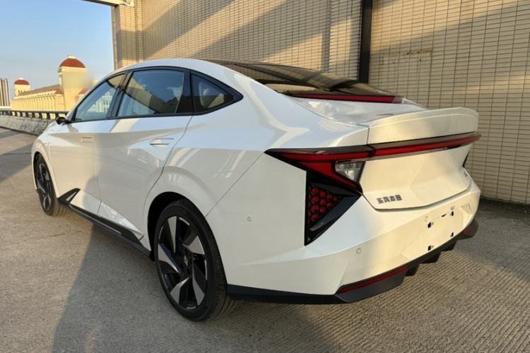 Used Lingxi L 2025 Model—Player No. 1 Plus Super Double-Up Optional Package