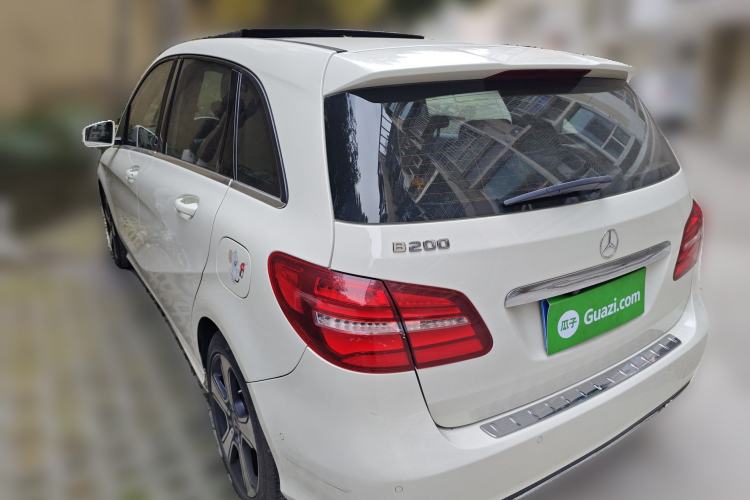 Used Mercedes-Benz B-Class 2017 B 200 Fashion Model
