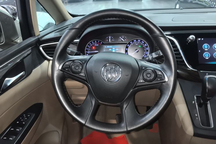 Used Buick GL8 2017 ES 28T Premium Version China V Standard Steering Wheel