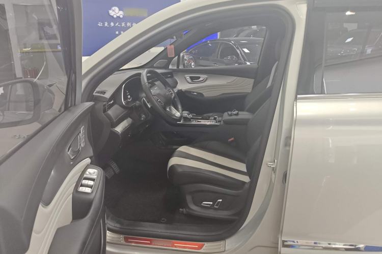 Used Roewe RX5 MAX 2019 400TGI Automatic All-Wheel Drive Smart Cabin Supreme Edition