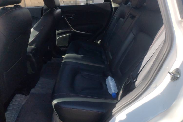 Used Bestune X80 2016 2.0L Automatic Luxury Model