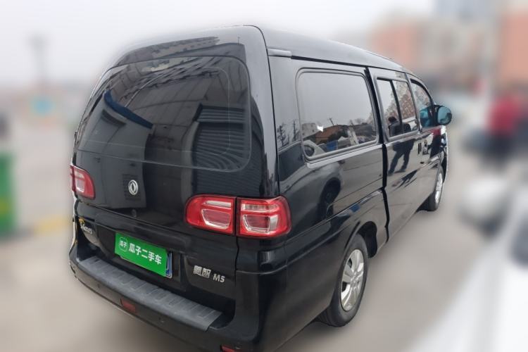 Used FORTHING Lingzhi 2019 Facelifted M5L 1.6L 9-Seater Base Model China VI Standard
