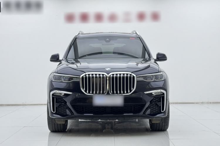 Used BMW X7 2022 xDrive40i Luxury M Sport Package
