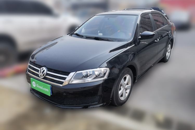 Used Volkswagen Lavida 2015 1.6L Automatic Fashion Edition