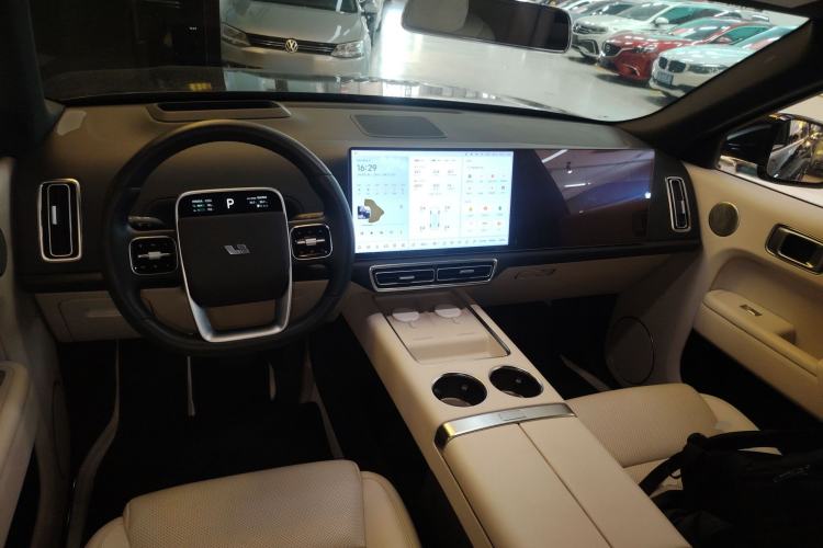 Used Li Auto L9 2022 Max model