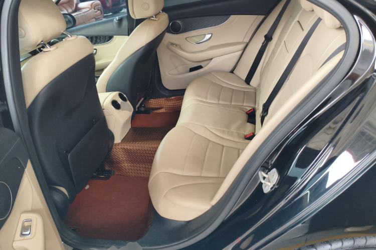 Used Mercedes-Benz C-Class 2015 C 200 L Sport Edition
